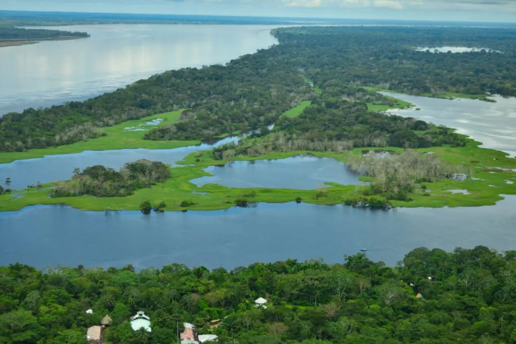 lago tarapoto